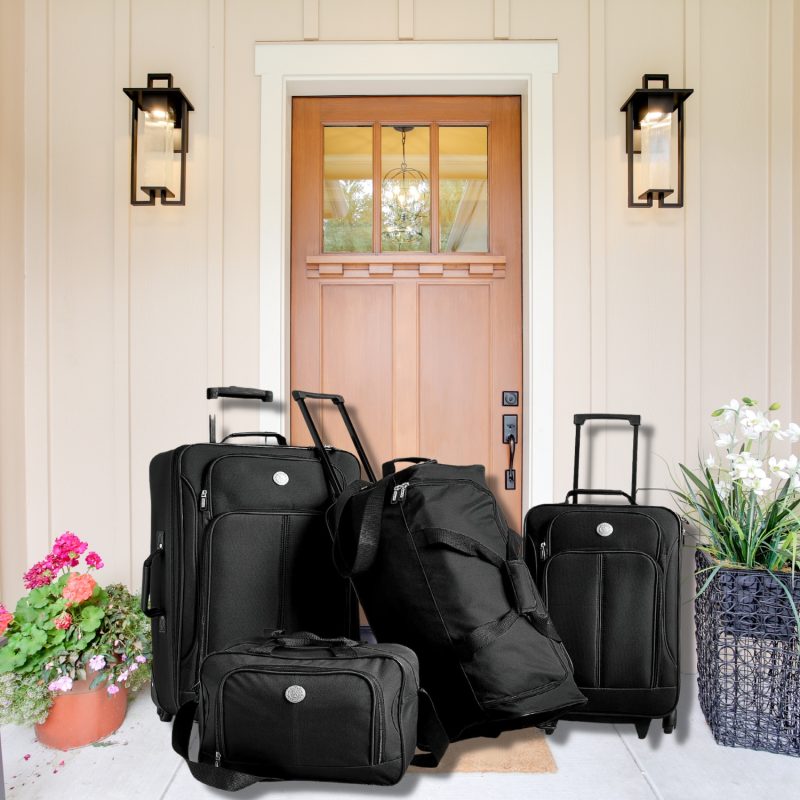travelers-club-luggage (1)